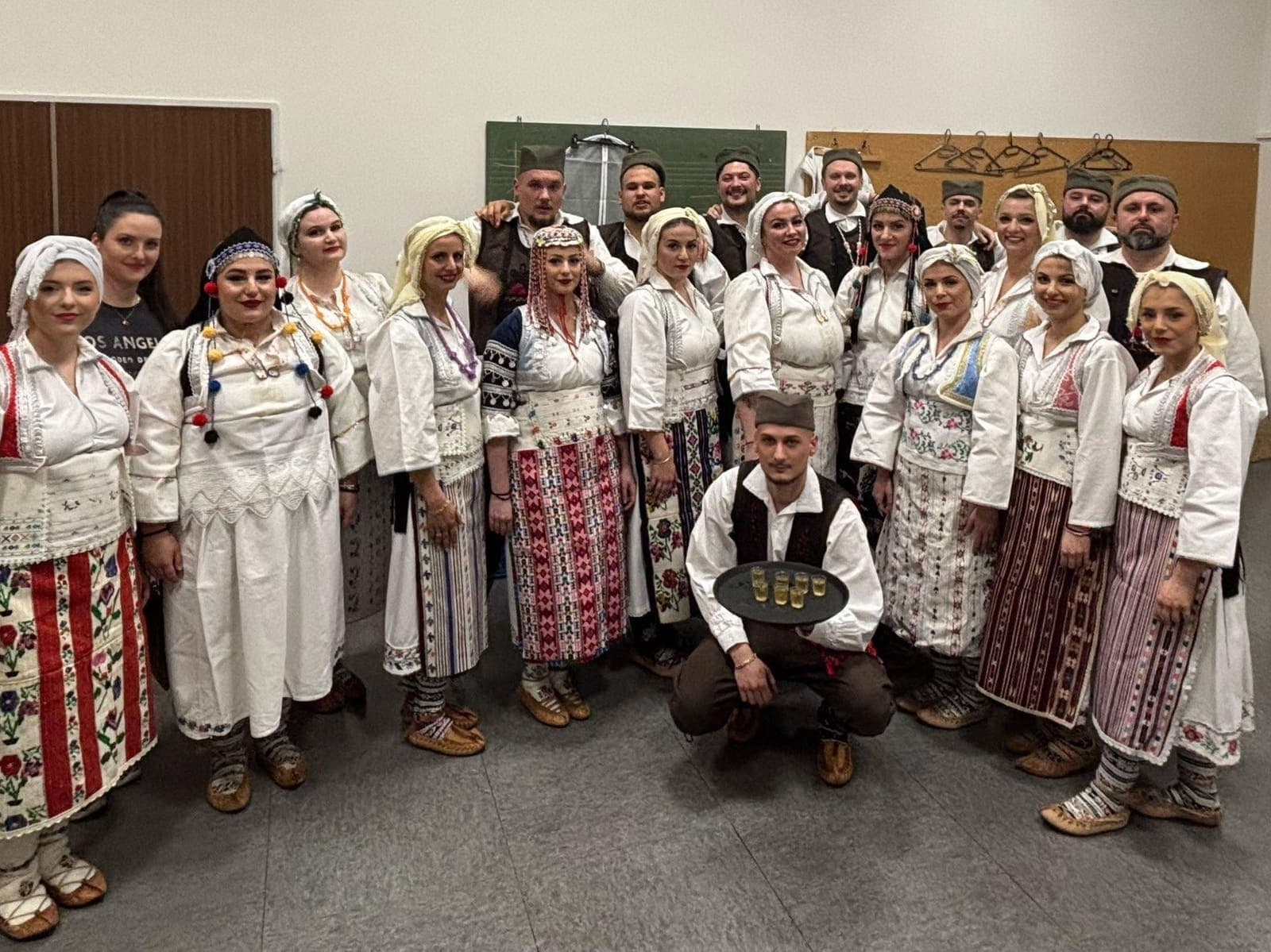 Prvi ansambl — 1