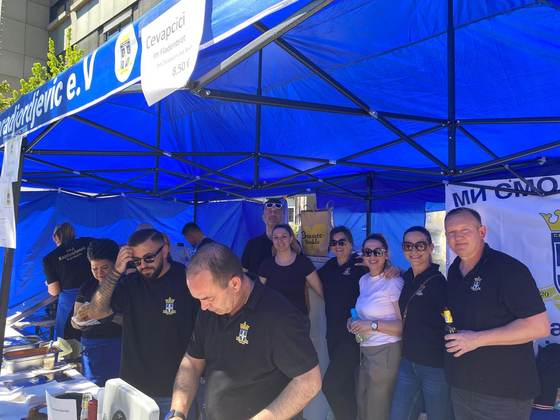 Nastupi i druženja — 33
